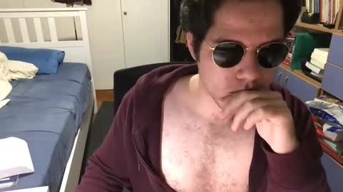 Snapshot of nongay379444 chatting on 12/22/24, 06:26 nongay379444 online show from 12/22/24, 06:26