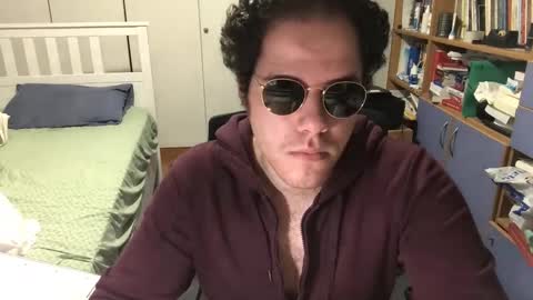 Snapshot of nongay379444 chatting on 01/03/25, 05:53 nongay379444 online show from 01/03/25, 05:53