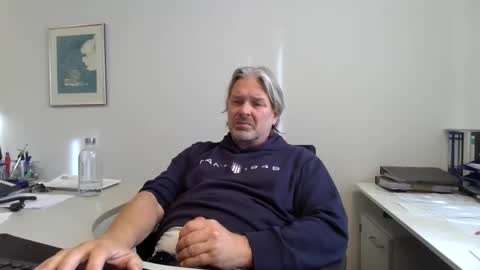 Ralle online show from 10/31/25, 11:00