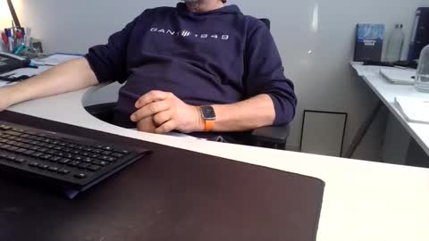 Ralle online show from 01/11/26, 01:38