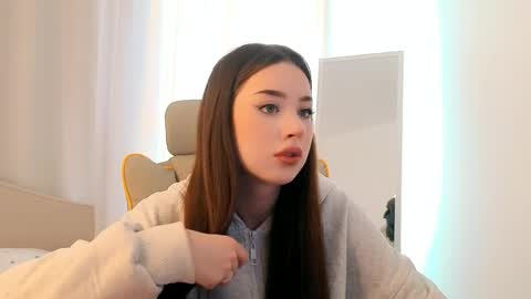 Syndney online show from 03/31/26, 04:46