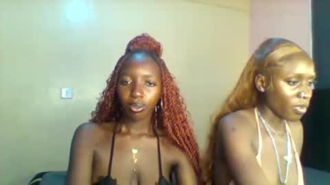 Snapshot of norababy20 chatting on 05/21/26, 05:25 Norababy20 online show from 05/21/26, 05:25