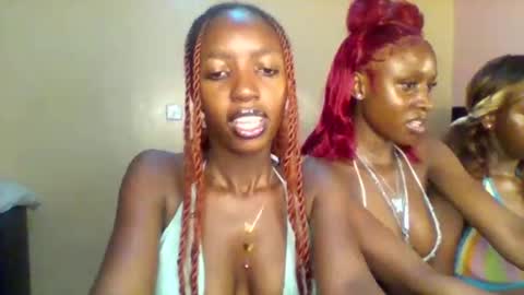 Snapshot of norababy20 chatting on 06/02/26, 04:47 Norababy20 online show from 06/02/26, 04:47