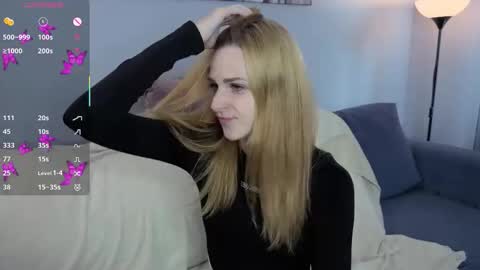 Elina online show from 09/21/25, 10:28