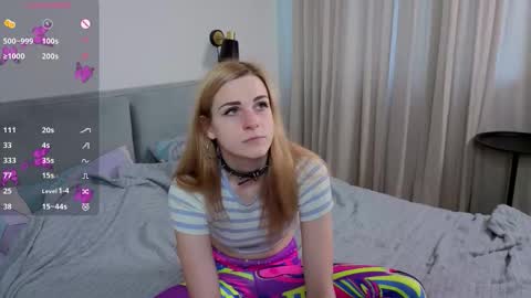Elina online show from 11/11/25, 10:37