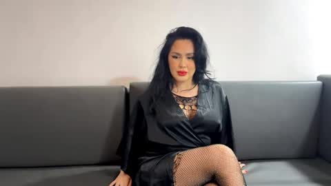 Snapshot of norastell chatting on 04/05/26, 07:33 Ariana online show from 04/05/26, 07:33