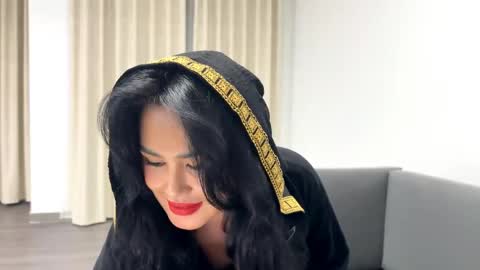 Snapshot of norastell chatting on 04/13/26, 05:18 Ariana online show from 04/13/26, 05:18