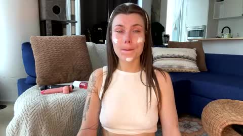 Snapshot of nordicbelle chatting on 04/16/26, 01:45 Nordic Belle online show from 04/16/26, 01:45