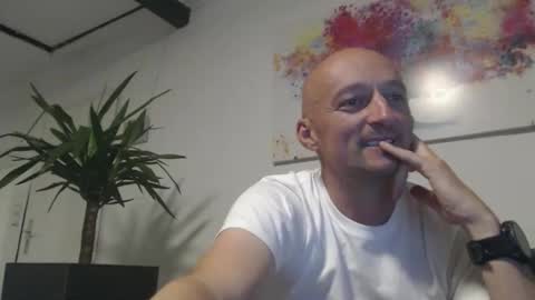 nordicrunner76 online show from 05/24/26, 12:15