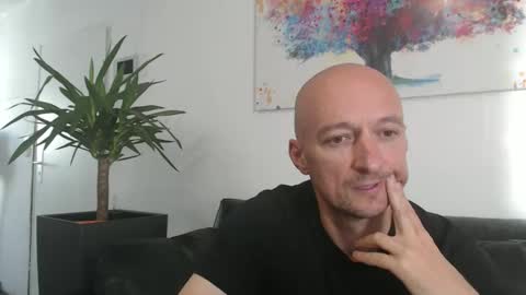 nordicrunner76 online show from 05/25/26, 12:55