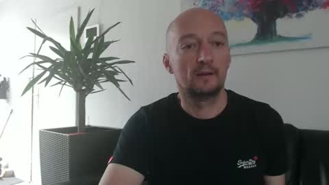 nordicrunner76 online show from 06/04/26, 10:54