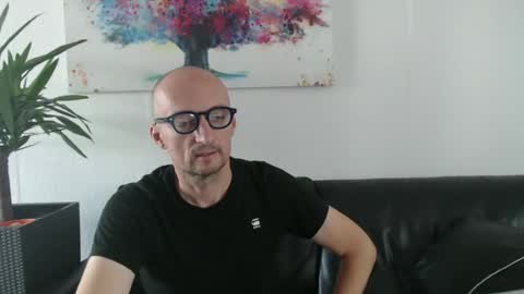 nordicrunner76 online show from 06/21/26, 09:12