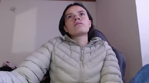 noreen_ online show from 12/17/25, 03:40