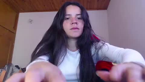 noreen_ online show from 07/06/26, 07:27