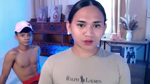 Hi im ariel online show from 05/19/26, 05:03