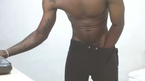 noreno9159 online show from 02/14/26, 12:02