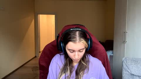 Elena online show from 04/07/26, 01:00