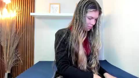 Norki  online show from 07/06/26, 12:02
