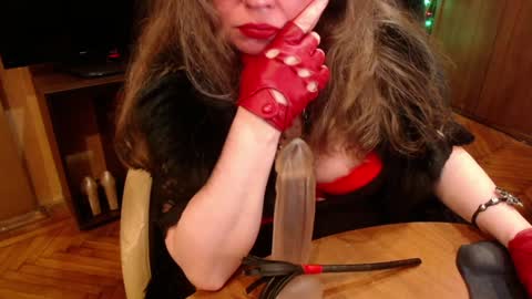 miss Tress online show from 12/01/24, 11:14