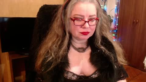 miss Tress online show from 01/13/25, 06:16