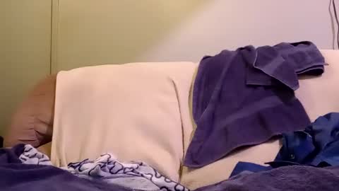 Good boy online show from 09/10/25, 02:00