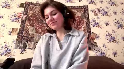 Amelia online show from 03/03/26, 09:15