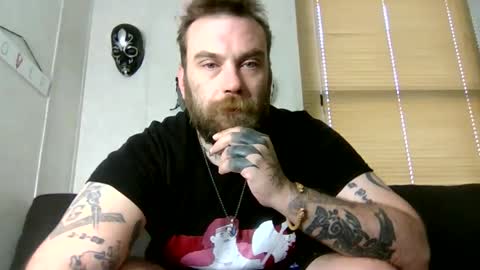 Snapshot of norsirish chatting on 10/29/25, 03:47 norsirish online show from 10/29/25, 03:47