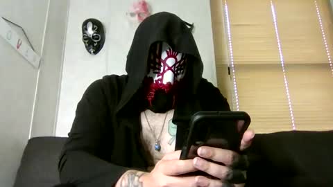 Snapshot of norsirish chatting on 10/31/25, 03:02 norsirish online show from 10/31/25, 03:02