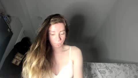 Emily snow online show from 02/14/25, 05:19