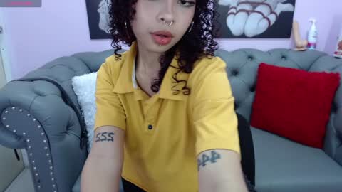 Snapshot of north_sweet_ chatting on 01/13/25, 03:04 N O R T H online show from 01/13/25, 03:04