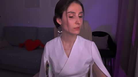 Hazel online show from 12/30/24, 12:00