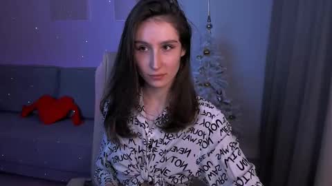 Hazel online show from 02/13/25, 09:06