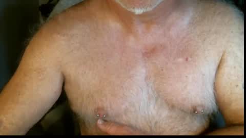 northcountryguy762 online show from 10/27/25, 01:26