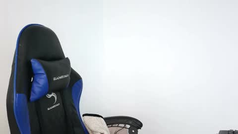 Snapshot of northly chatting on 01/12/26, 02:22 NORTH online show from 01/12/26, 02:22