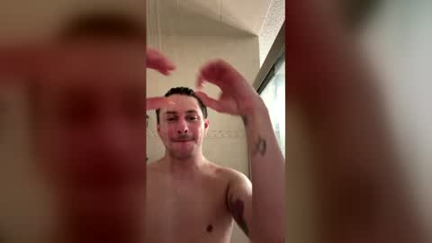 Snapshot of northofsouth_xxx chatting on 04/15/26, 10:11 northofsouth_xxx online show from 04/15/26, 10:11