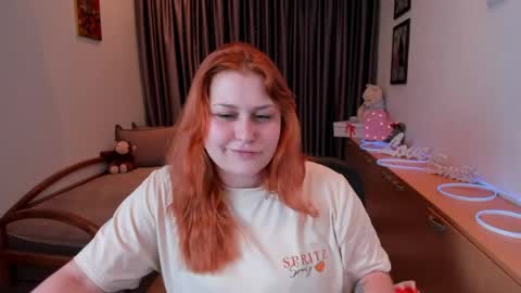 Snapshot of nortystaar chatting on 05/08/26, 06:57 NORA online show from 05/08/26, 06:57
