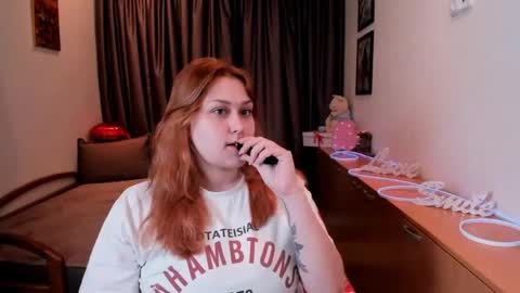 Snapshot of nortystaar chatting on 05/19/26, 02:40 NORA online show from 05/19/26, 02:40