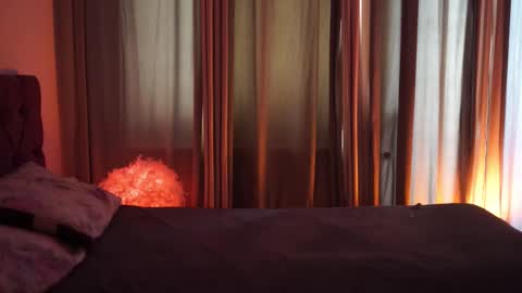 Snapshot of notamericanpie23 chatting on 02/19/26, 10:55 Tina online show from 02/19/26, 10:55