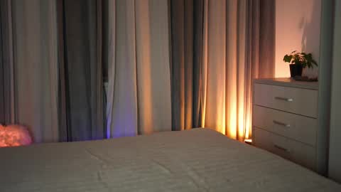 Tina online show from 03/12/26, 06:03