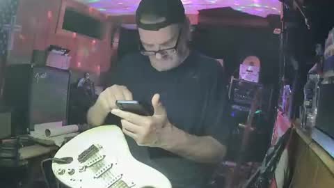 notflamingfart online show from 04/04/26, 09:45