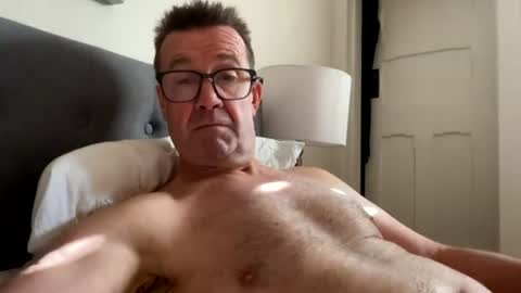 Nottsaust online show from 07/09/26, 01:09