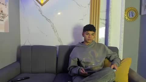 Snapshot of nova_mitchell chatting on 08/01/26, 12:37 NOVA online show from 08/01/26, 12:37