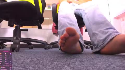 Snapshot of nova_rune chatting on 09/21/25, 11:23 Nova online show from 09/21/25, 11:23