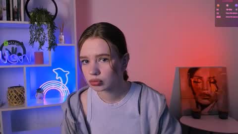 Snapshot of nova_rune chatting on 10/09/25, 07:12 Nova online show from 10/09/25, 07:12