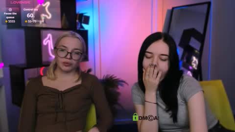 Snapshot of nova_rune chatting on 12/20/25, 12:40 Nova online show from 12/20/25, 12:40