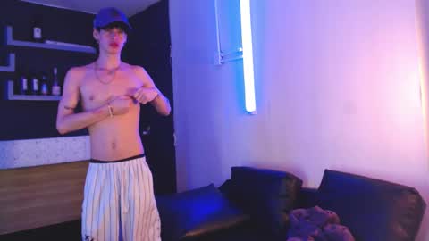 Nova Salvatore online show from 01/06/26, 04:05