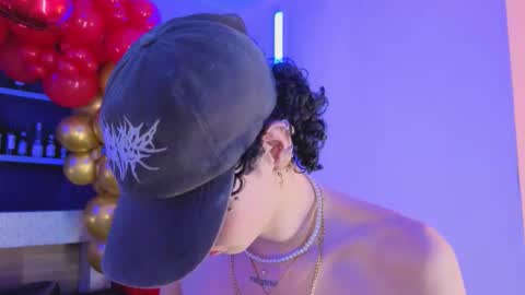 Nova Salvatore online show from 02/06/26, 04:28