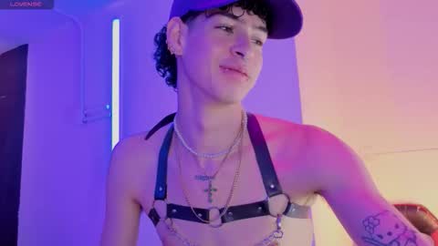 Nova Salvatore online show from 02/26/26, 05:06