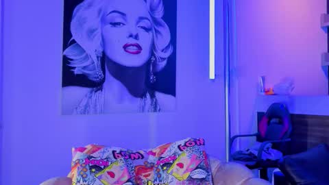 Nova Salvatore online show from 03/25/26, 02:50