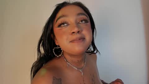 NOVA online show from 02/04/25, 01:45